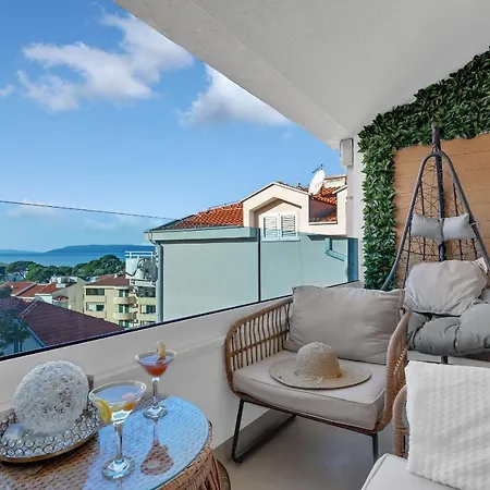 The Goldenhour * Макарська