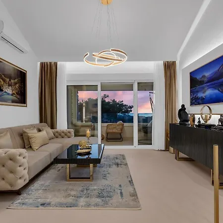 Lägenhet The Goldenhour