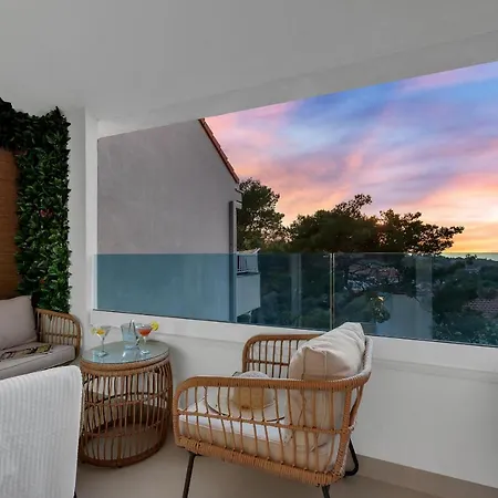 The Goldenhour Makarska