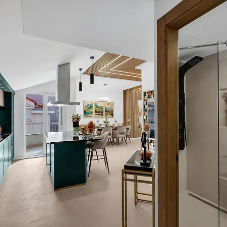 Daire The Goldenhour