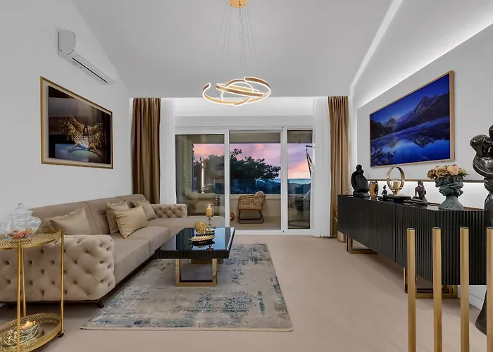 Apartment The Goldenhour